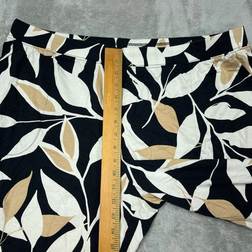 D&Co Beach Womens Leaf Print Capri Pants Black & Beige Size 1XP a1555 - Picture 4 of 9